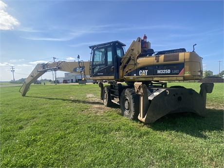 2013 Caterpillar M325D LMH Material Handler