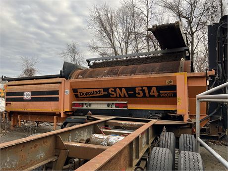 2012 Doppstadt SM 414 Profi Portable Screener