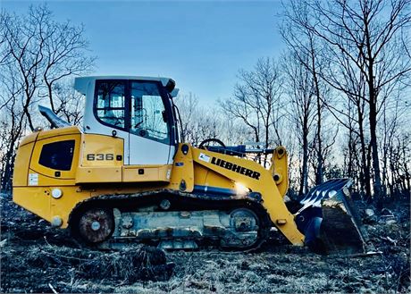 2018 Liebherr LR636 Tracked Loader