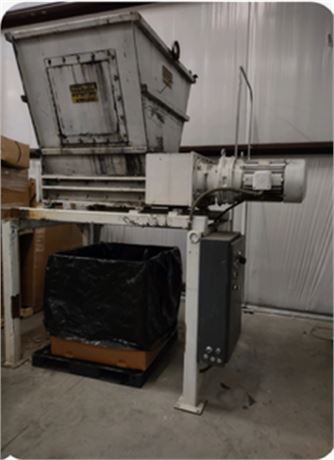 Shred-Tech Dual Shaft Hook Shear Shredder