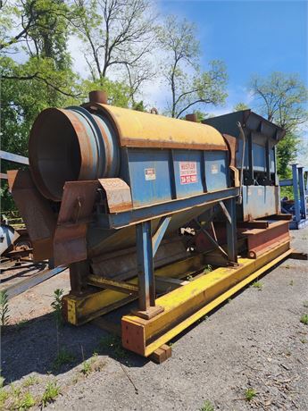 Hustler 12' Long Trommel